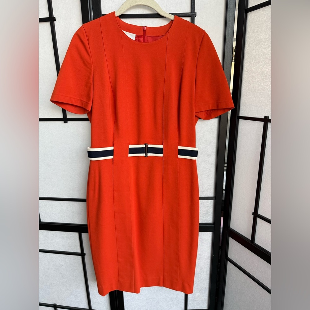 Beautiful upscale work dress by AKRIS PUNTO